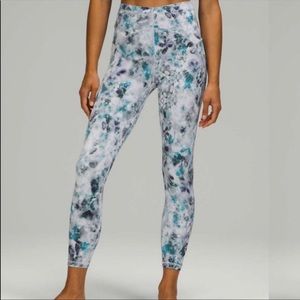 Lululemon Unlimit leggings